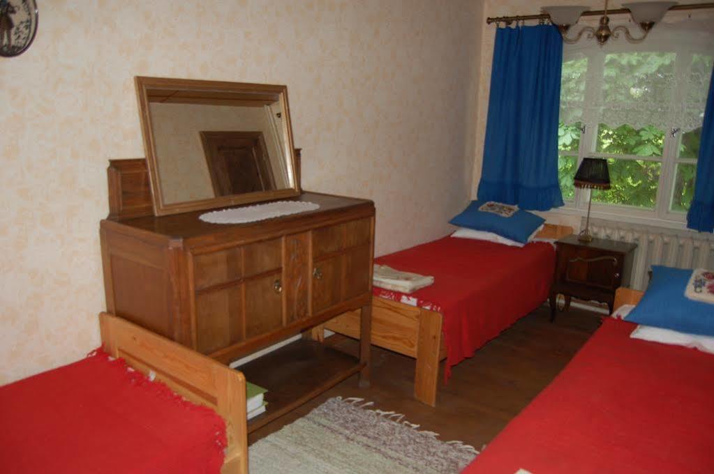 Kraavi Guest Hostel Kuressaare Zewnętrze zdjęcie